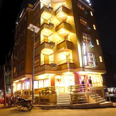 Hotel Arati Катманду Екстер'єр фото