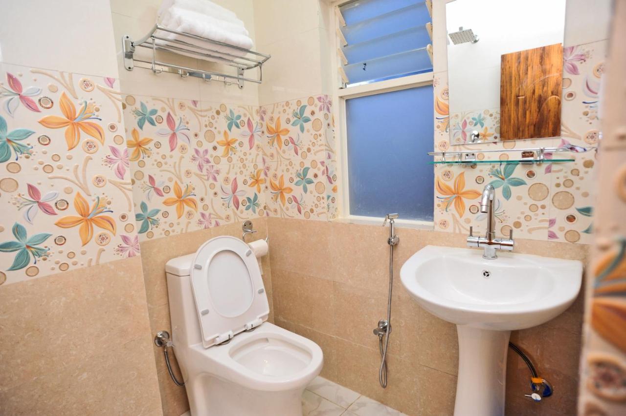 Hotel Arati Катманду Екстер'єр фото