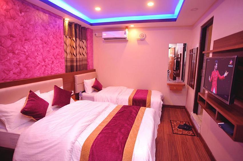 Hotel Arati Катманду Екстер'єр фото